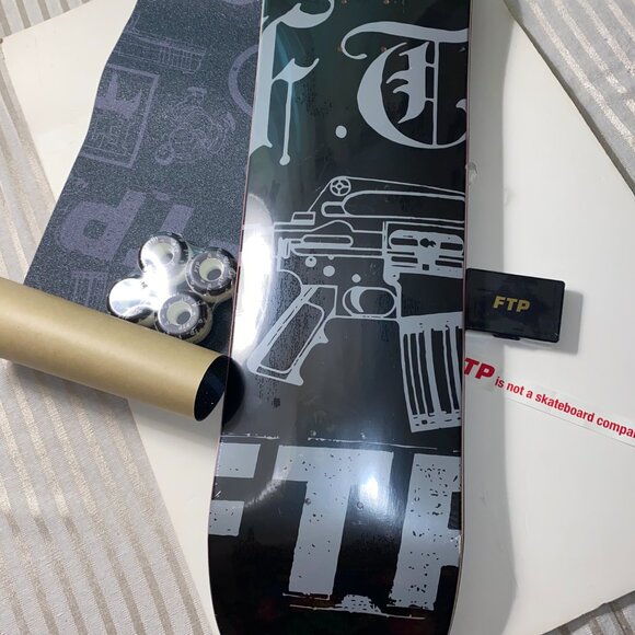 FTP SKATEBOARD DECK AND ACCESORIES ALL NEW IN WRAPS (RARE) - Picture 9 of 15